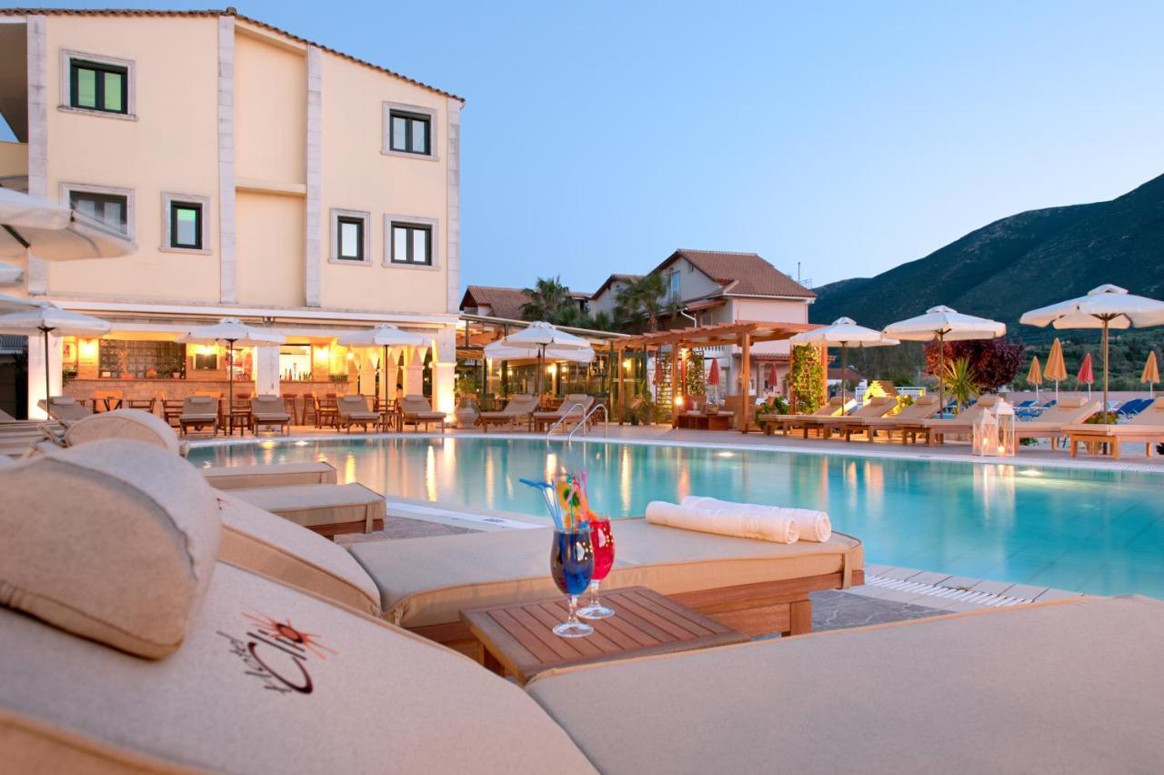 Clio Hotel أليكيس المظهر الخارجي الصورة